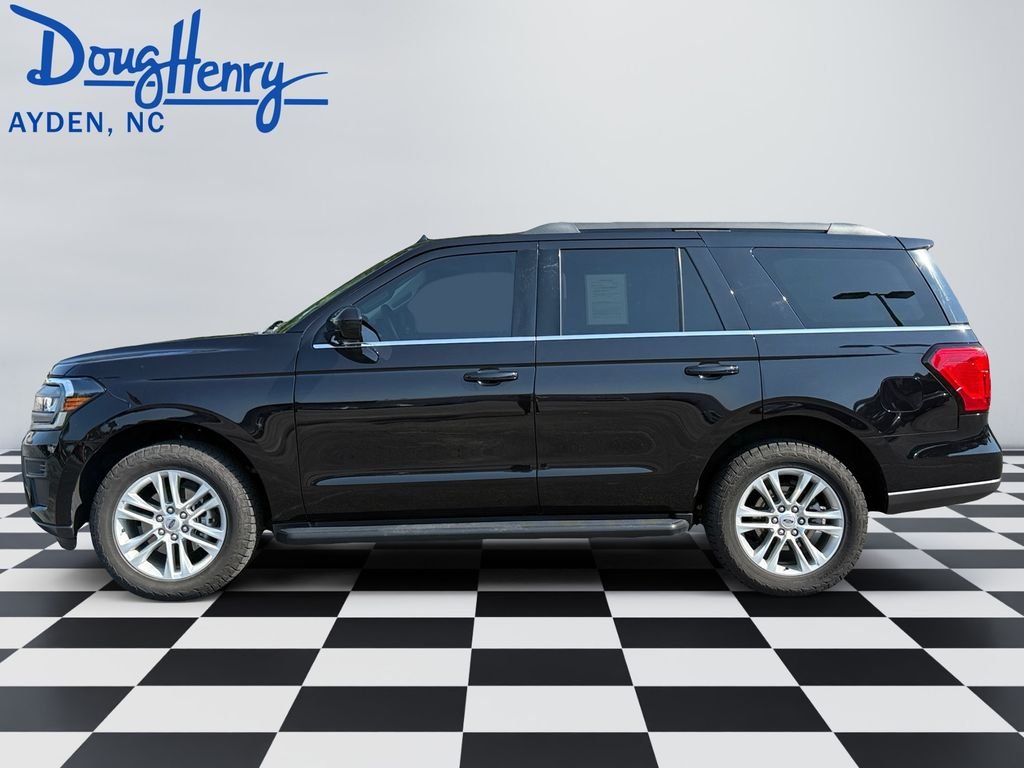 Used 2024 Black Ford XLT image 2