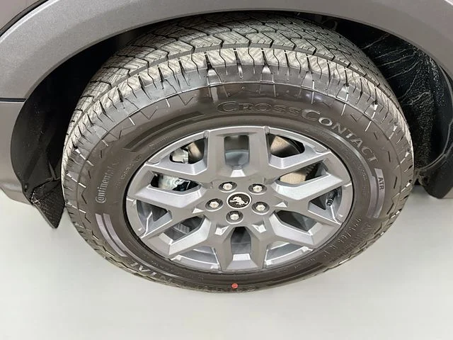 New 2026 Shadow Black Ford Big Bend® image 30