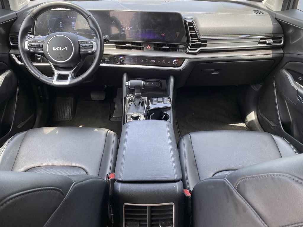 Used 2024 Everlasting Silver Kia EX image 13