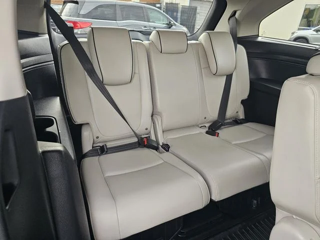 2025 Honda Odyssey Touring - Photo 9