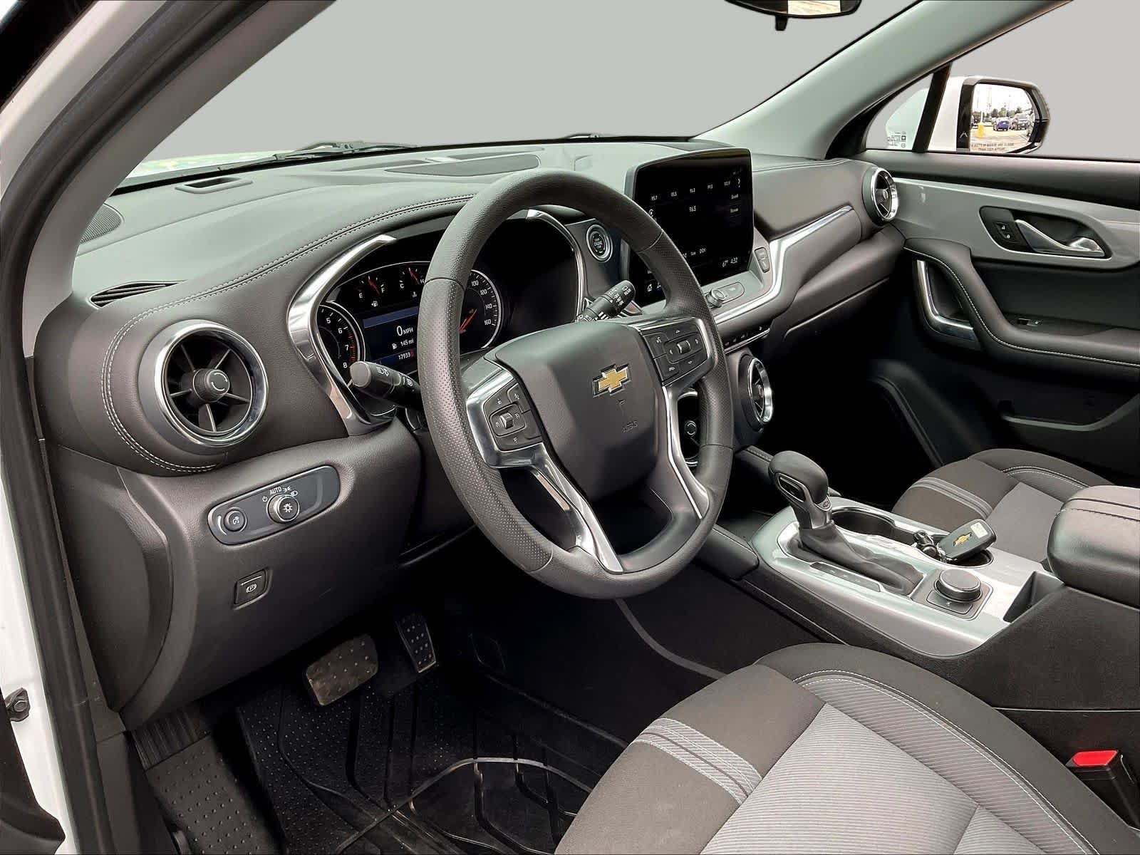 2024 Chevrolet Blazer 2LT - Photo 19