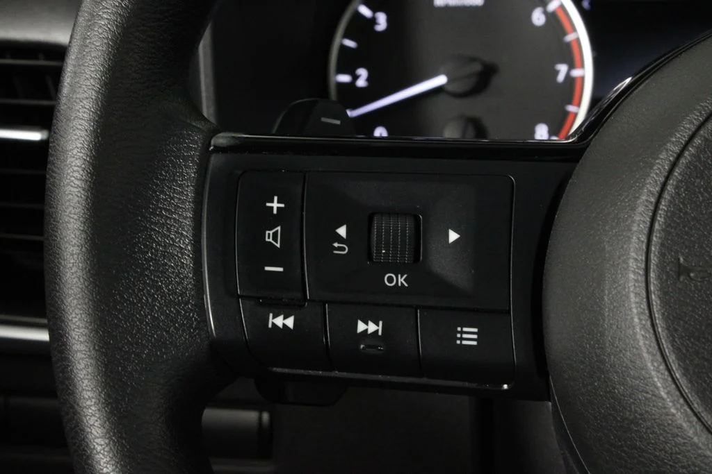 2022 Nissan Rogue SV - Photo 26
