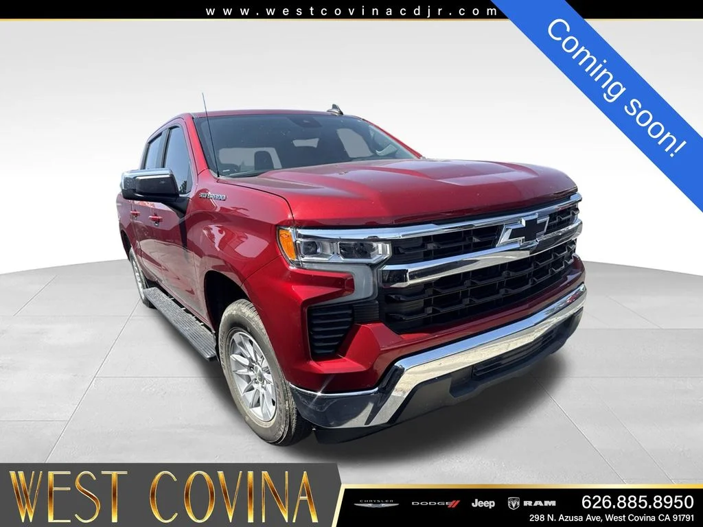 Used 2022 Red Chevrolet LT image 2