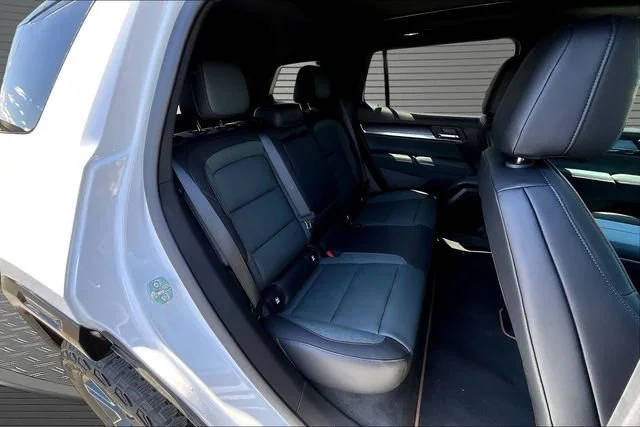 2026 GMC Terrain AT4 - Photo 10