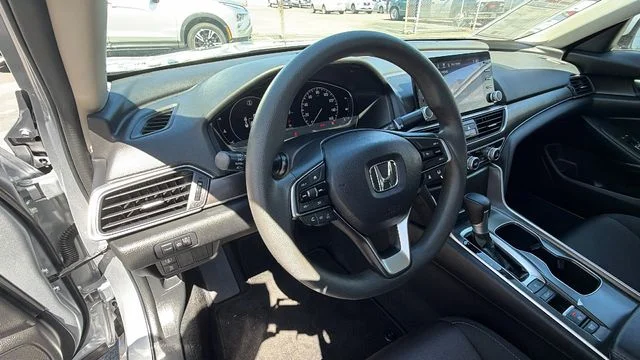 Used 2021 Silver Honda LX image 30