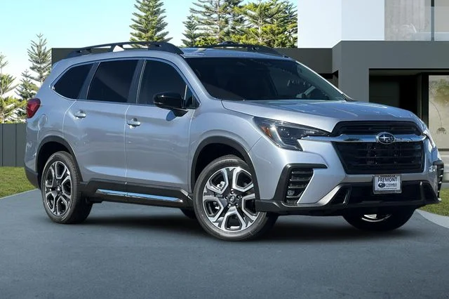 New 2026 ICE SILVER METALLIC Subaru Limited 7-Passenger image 2