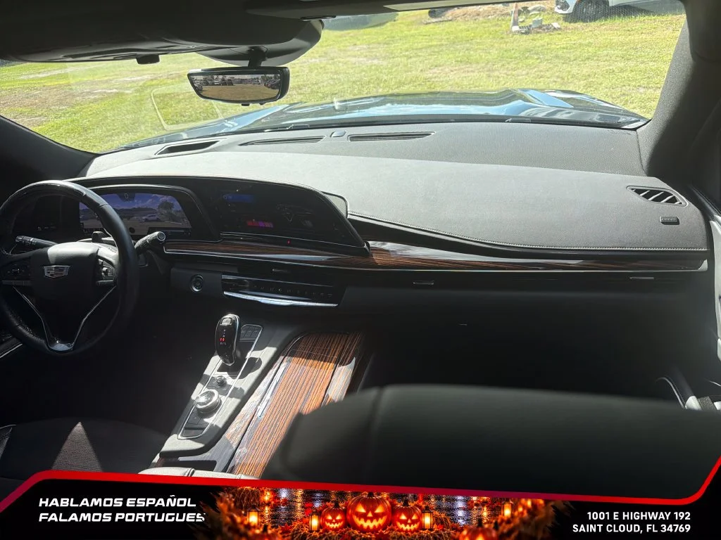 Used 2024 Black Raven Cadillac Premium Luxury image 31