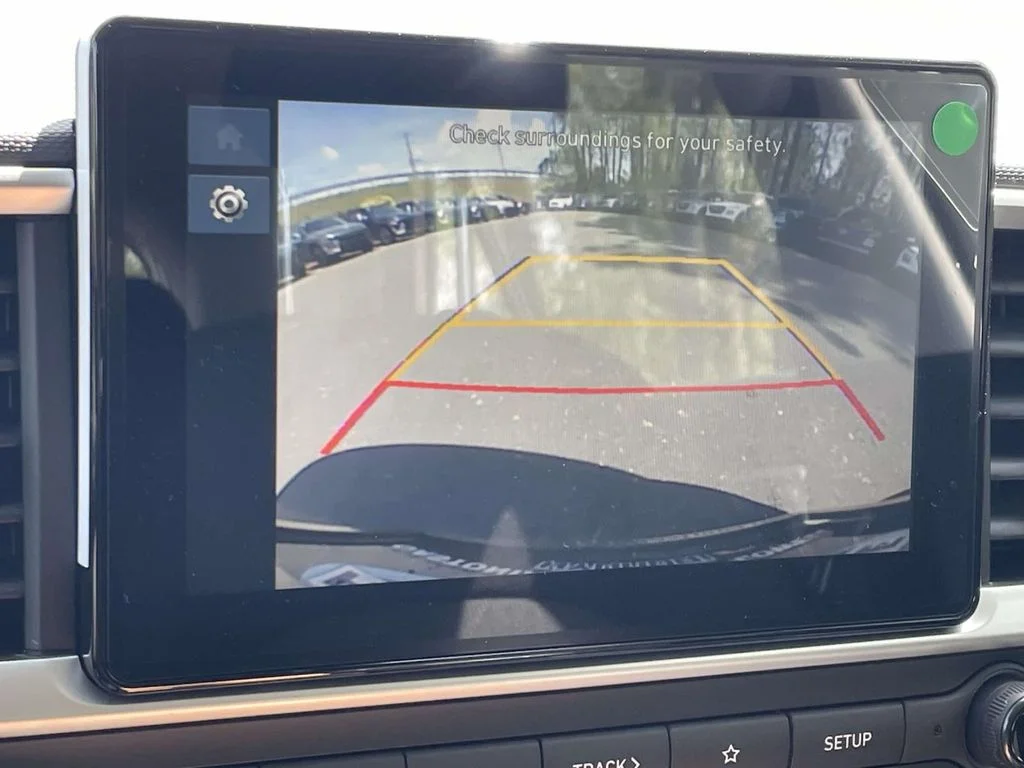 New 2026 Silver Hyundai SE image 24