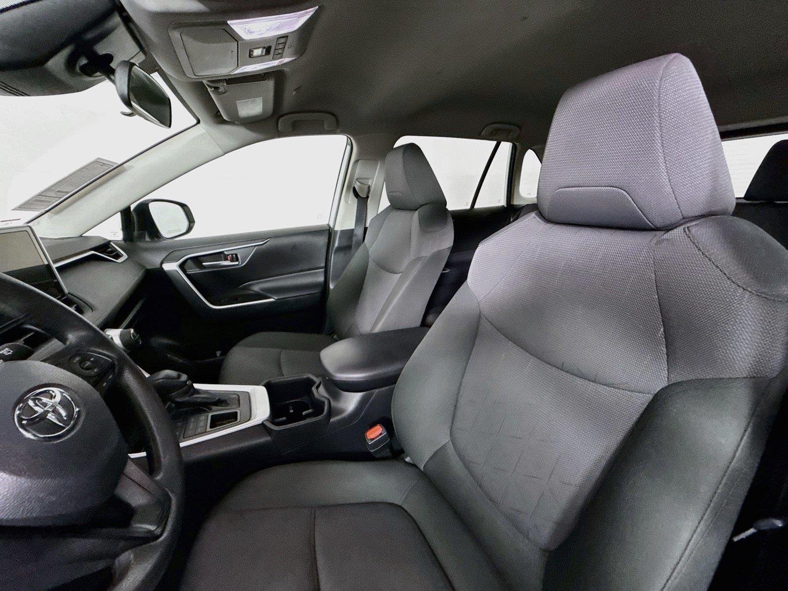 Certified Used 2025 Ice Cap Toyota XLE image 3