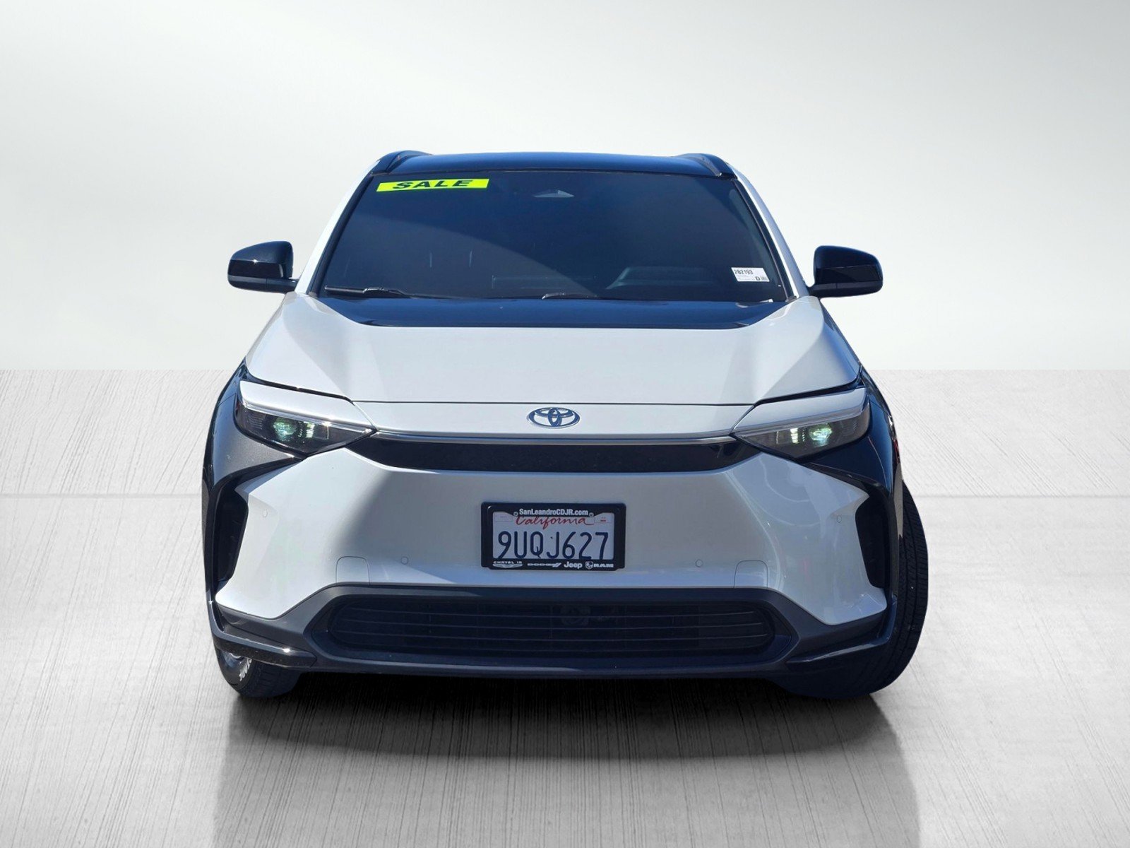 Used 2025 Toyota bZ4X XLE with VIN JTMAAAAA4SA072055 for sale in San Leandro, CA