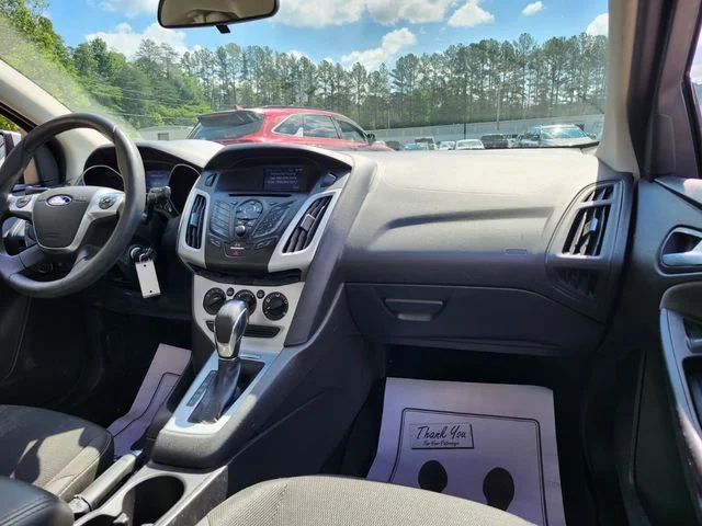 Used 2014 White Ford SE image 16