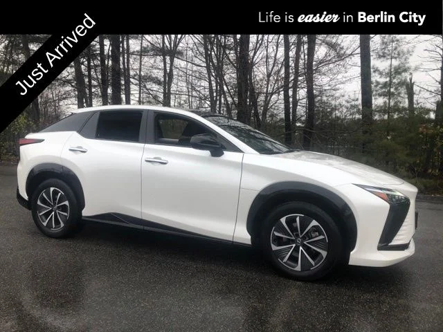2023 Lexus RZ 450e 450e Premium AWD w/ 18" Wheel's photo