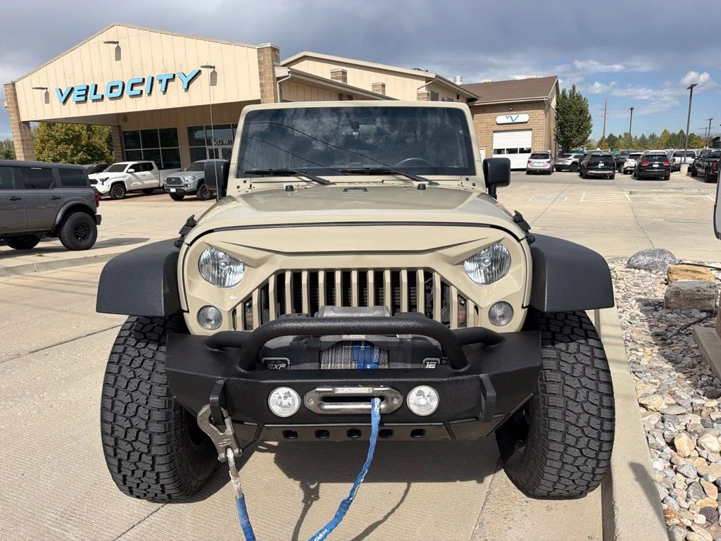 Used 2018 Beige Jeep Unlimited Sport image 2
