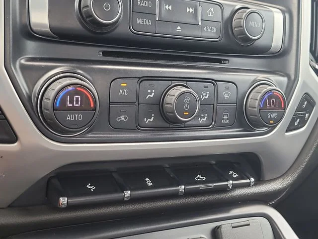 Used 2018 Gray GMC SLT image 25