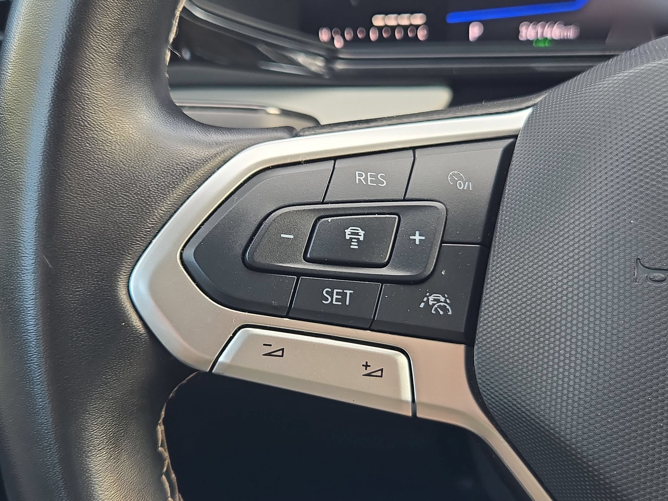 2025 Volkswagen Taos S - Photo 20