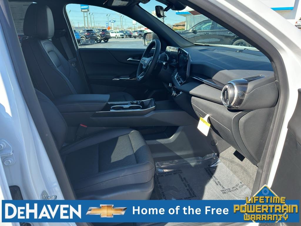 2026 Chevrolet Equinox LT - Photo 25