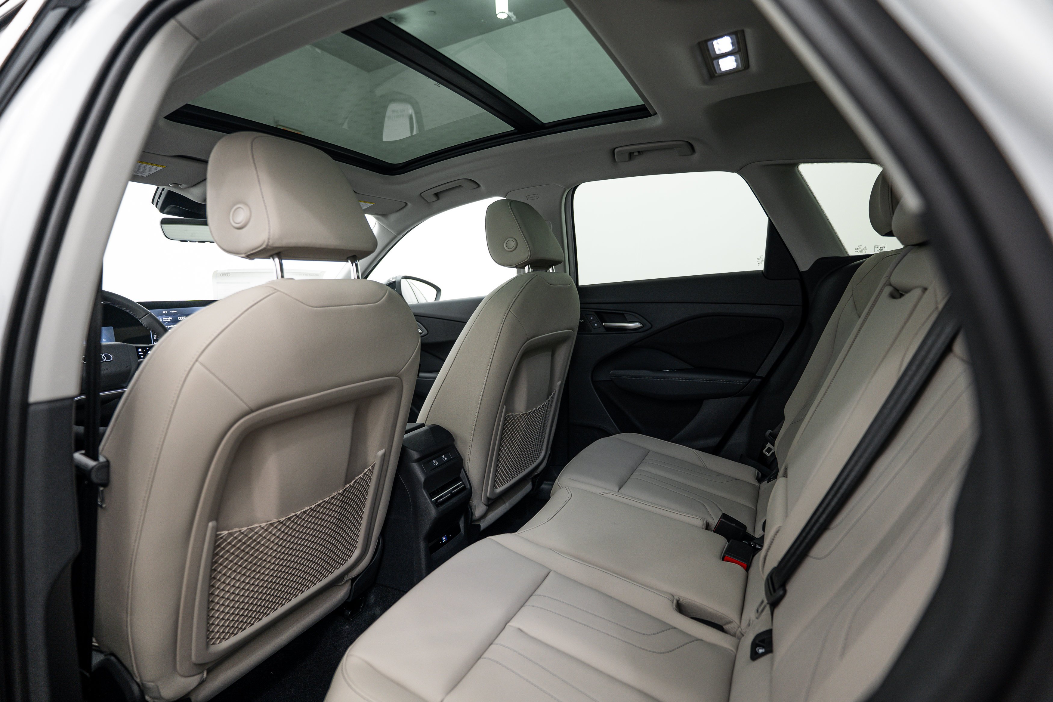 New 2026 Glacier White Audi S line image 18