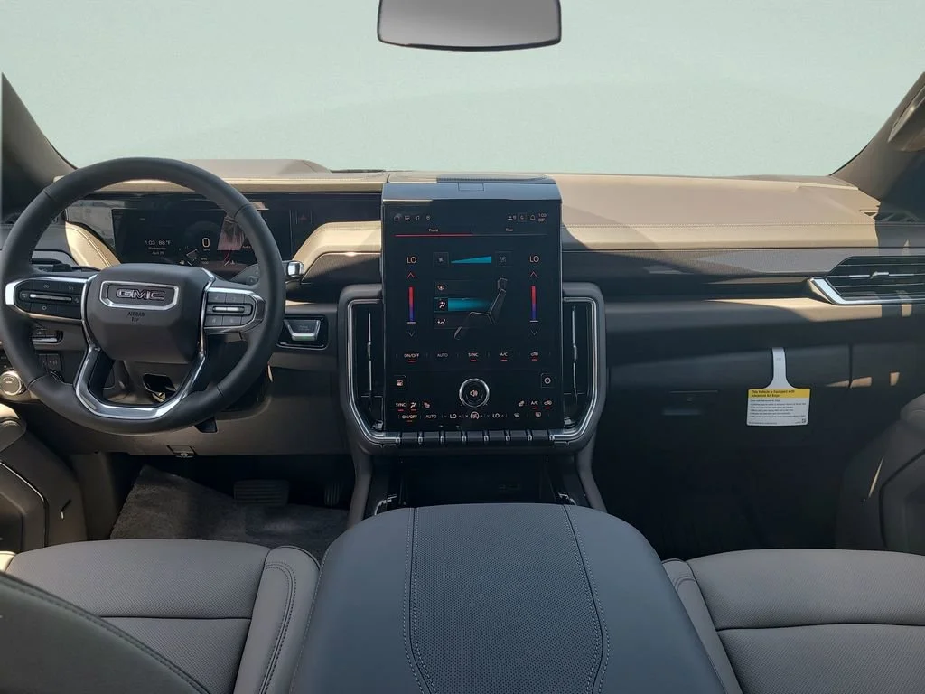 New 2026 Sterling Metallic GMC Elevation image 11