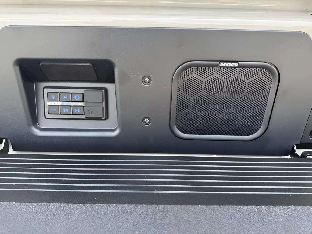 New 2026 Coastal Dune GMC Denali Ultimate image 37
