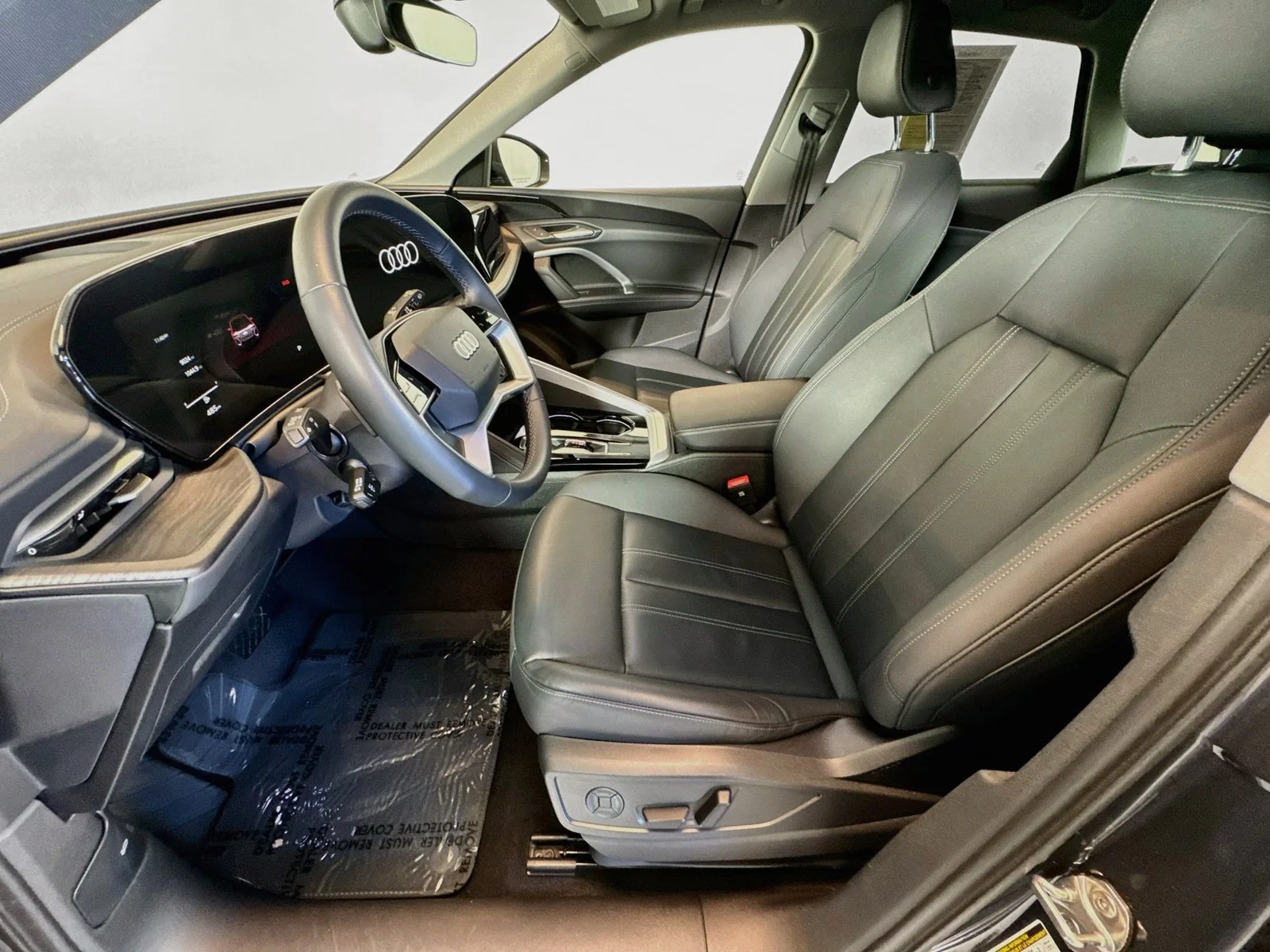 Used 2025 Tambora Gray Audi Premium image 18