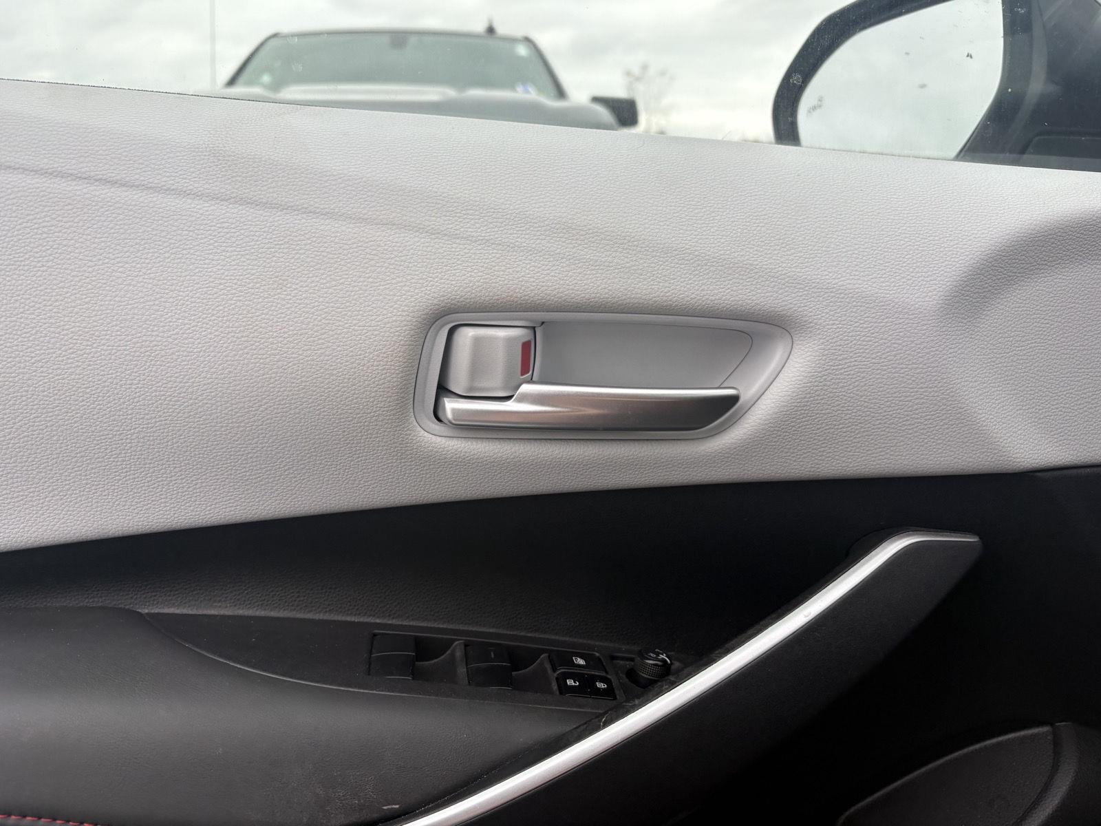 Used 2024 Ice Cap Toyota SE image 17