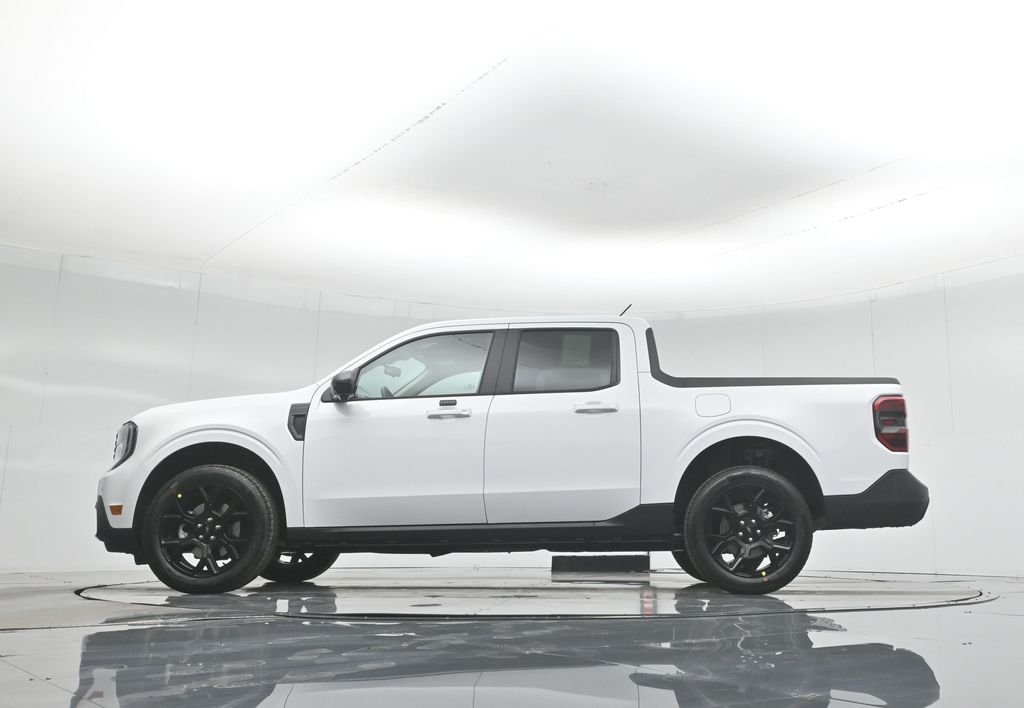 New 2026 Oxford White Ford Lariat image 50