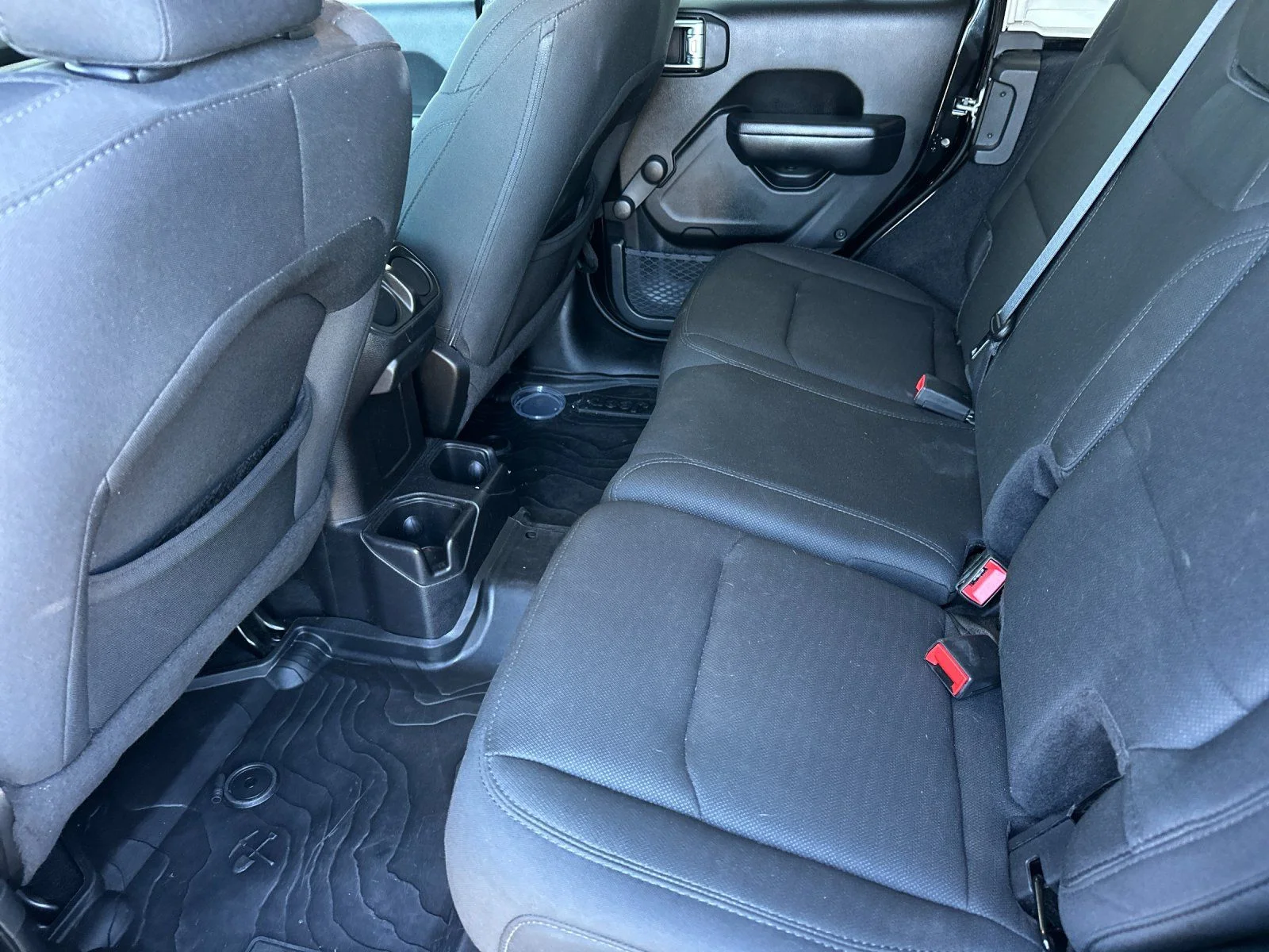 Used 2019 Black Clearcoat Jeep Unlimited Sport image 11