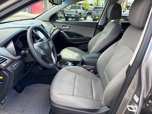 Used 2018 Mineral Gray Hyundai 2.4 Base image 14