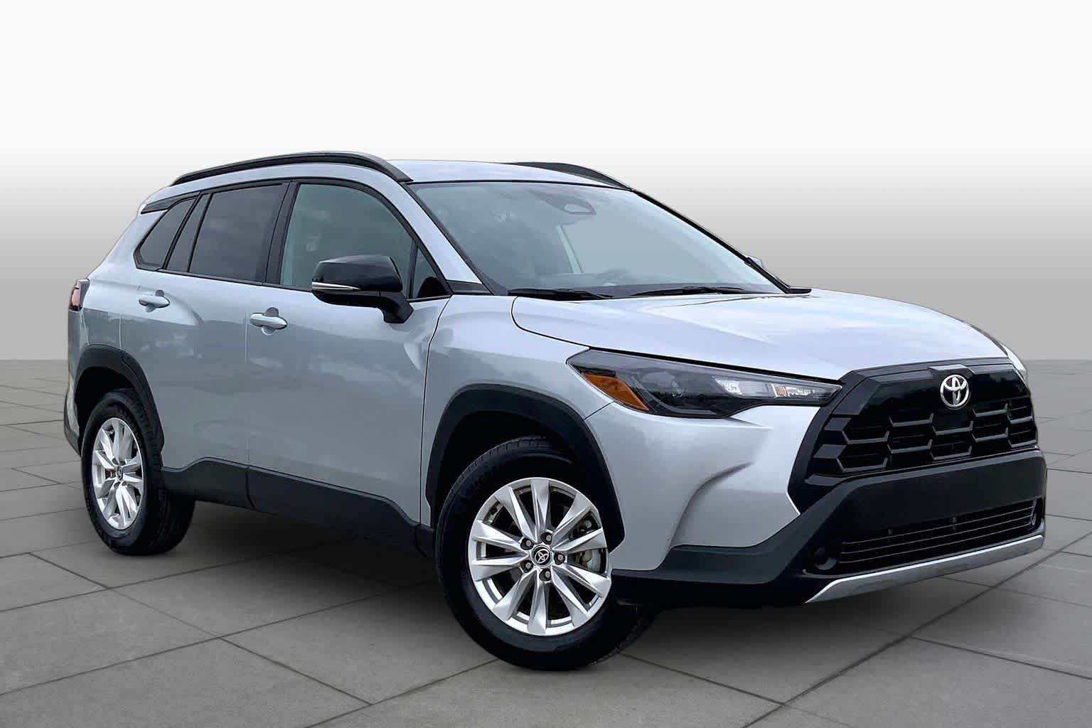 Used 2026 Sonic Silver Toyota LE image 3