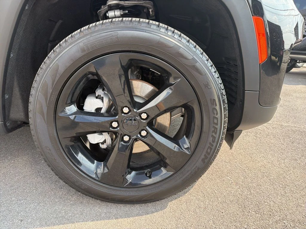 Used 2025 Black Jeep Limited image 13