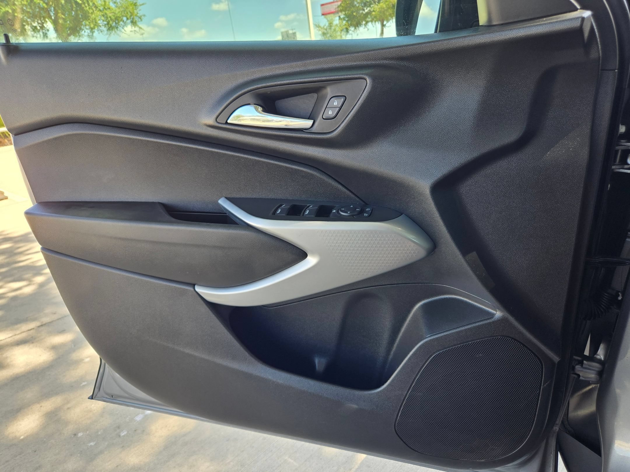Used 2025 Sterling Gray Metallic Chevrolet LS image 19