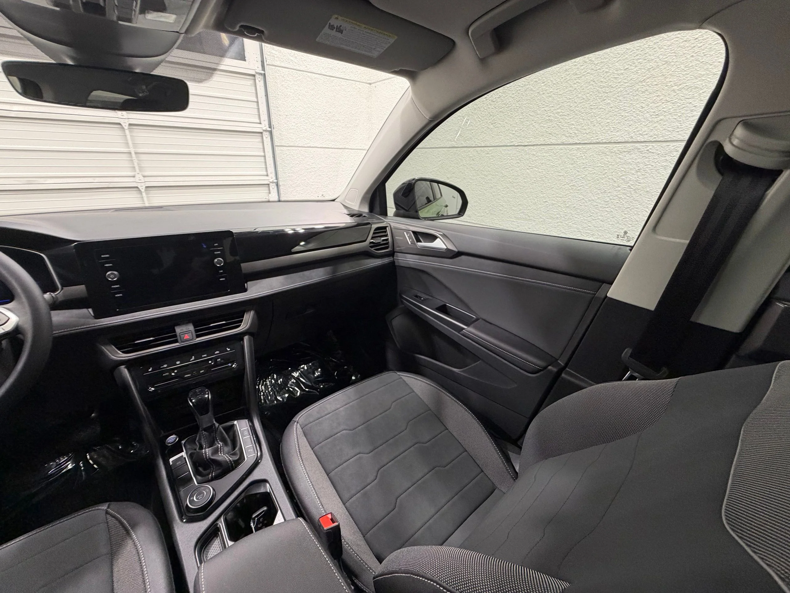 New 2026 Green Volkswagen 1.5T SE Black image 31