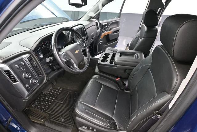 Used 2017 Blue Chevrolet LTZ image 28