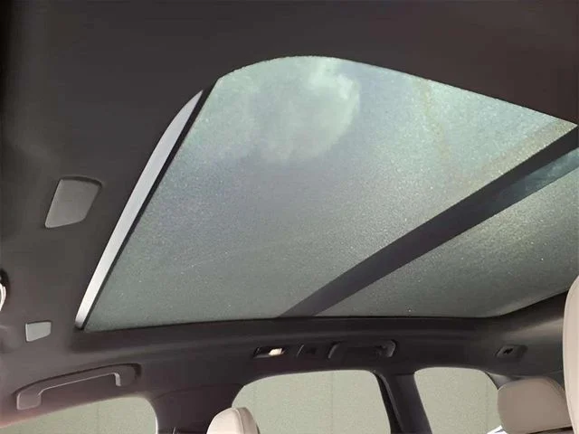 2026 Volvo XC60 Plus - Photo 14