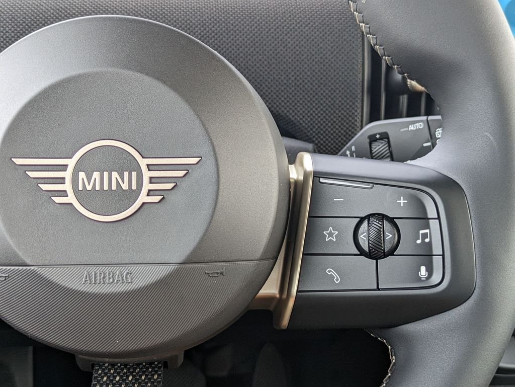 2026 MINI Hardtop 4 Door S - Photo 17