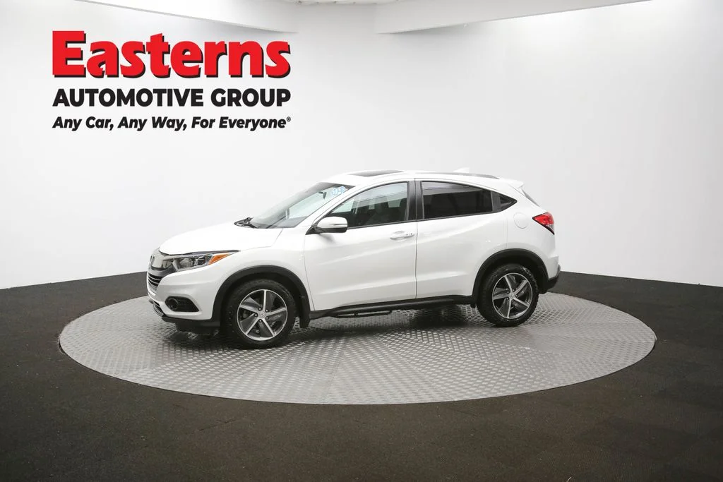 Used 2021 White Honda EX image 56