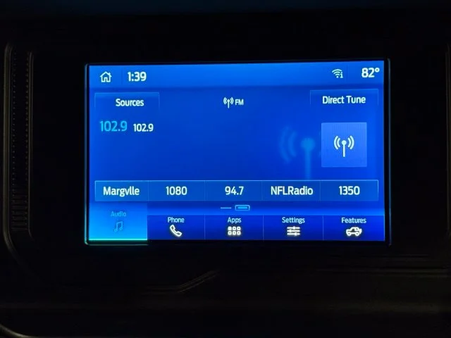 Used 2022 Green Ford Base image 24