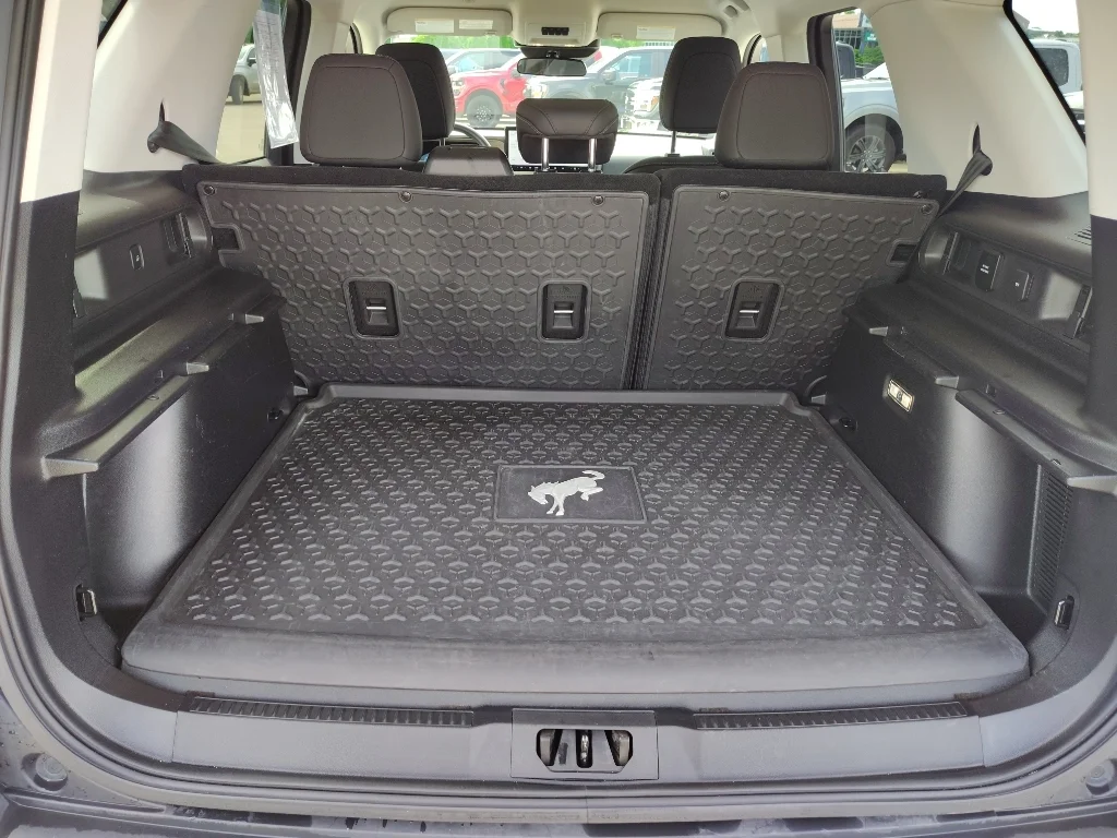 Used 2025 Shadow Black Ford Big Bend image 13