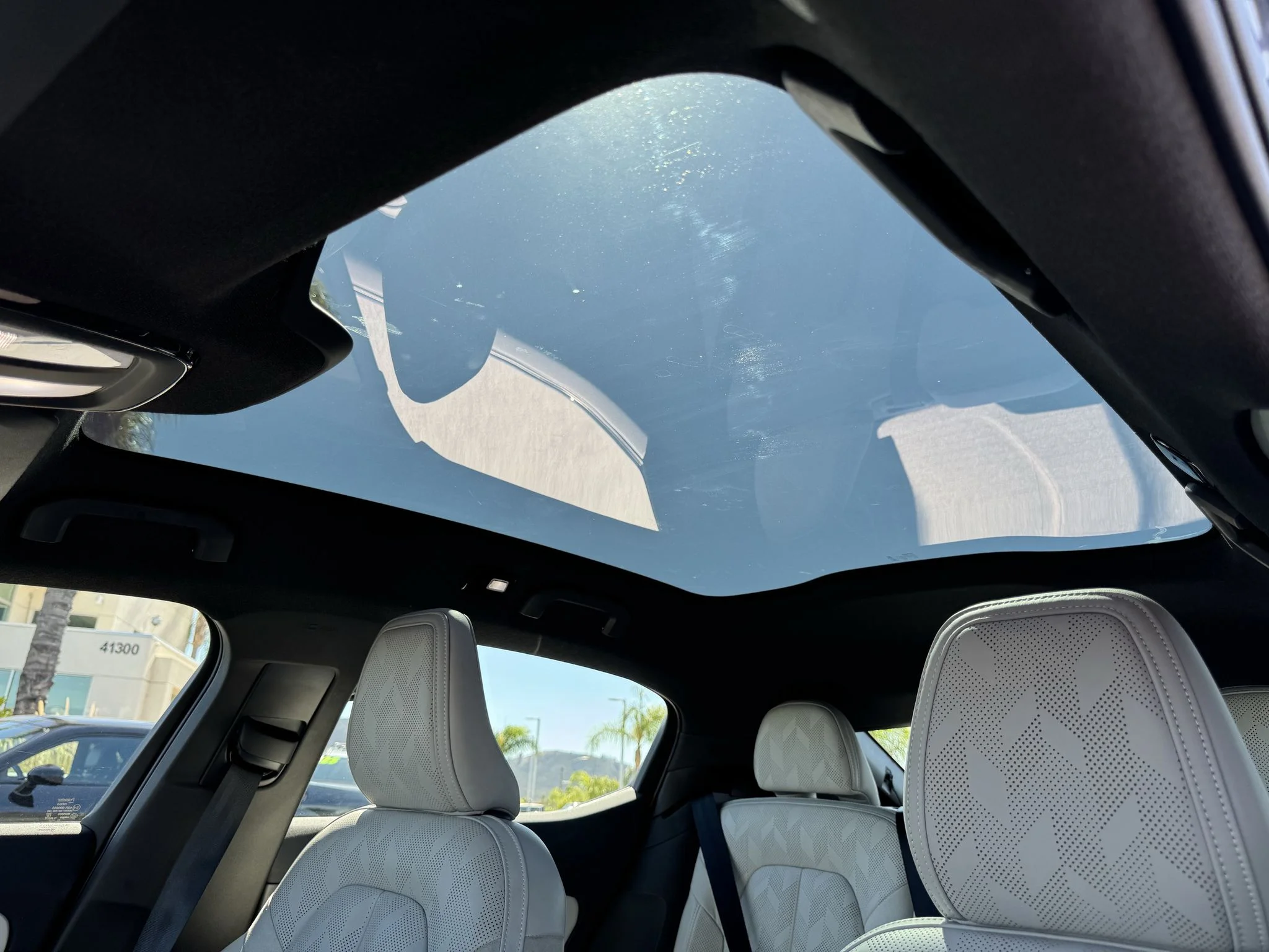 Used 2024 Midnight Metallic Polestar Long Range Dual Motor image 26
