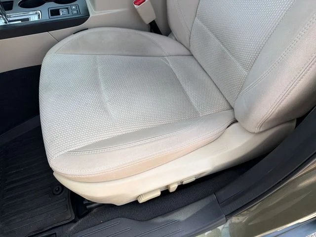 Used 2019 Green Subaru 2.5i Premium image 21