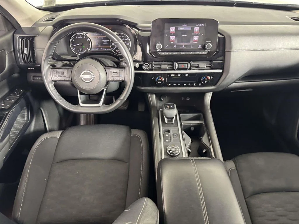 Used 2022 Black Nissan SV image 5