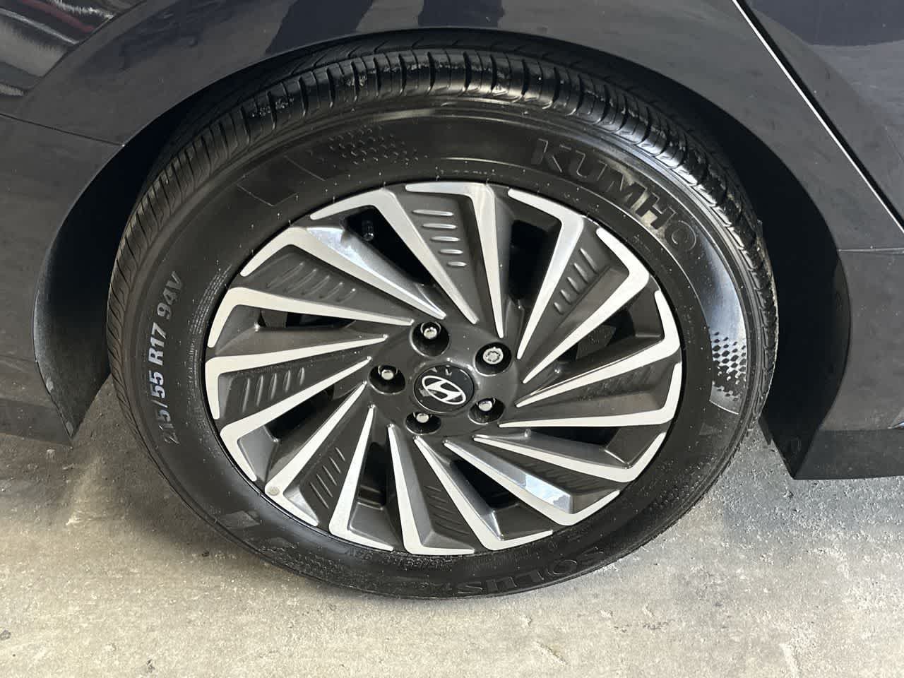 2025 Hyundai Sonata Hybrid SEL - Photo 11