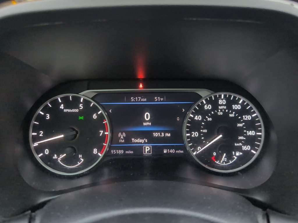Used 2024 Gray Nissan SV image 9