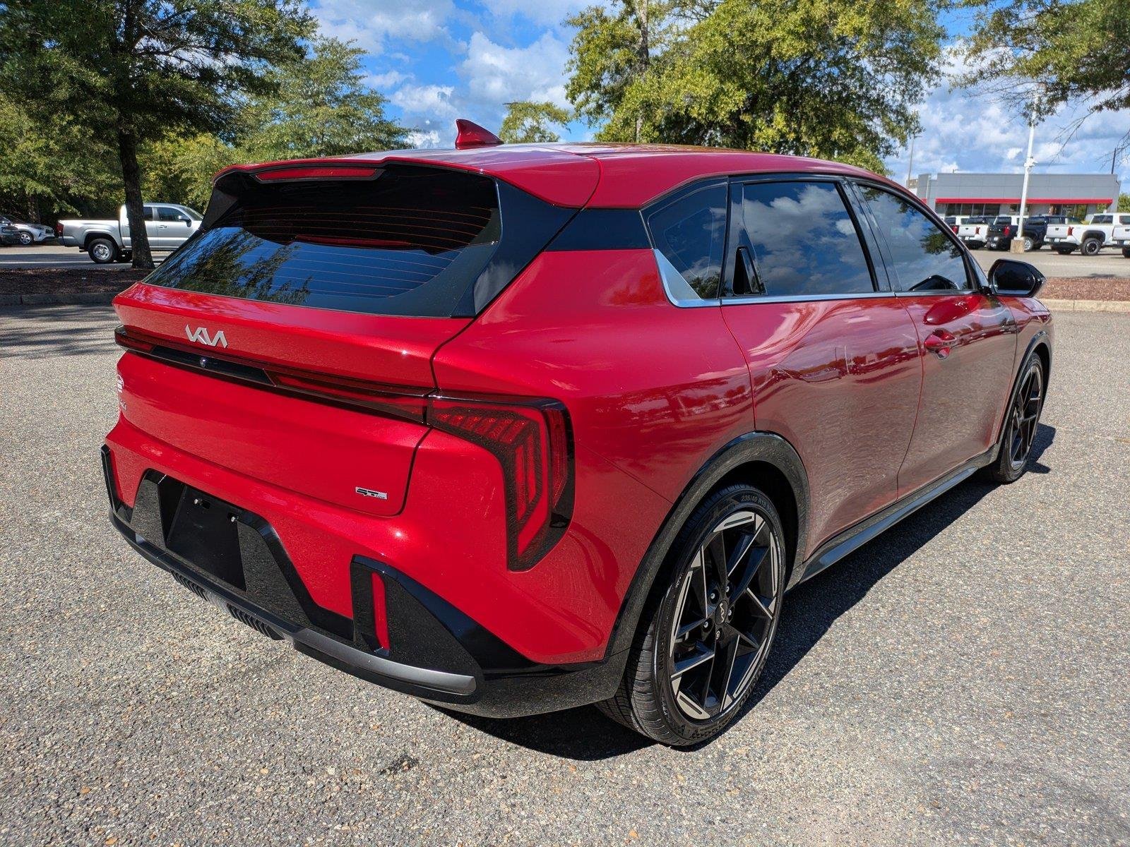 Used 2026 Currant Red Kia GT-Line image 4