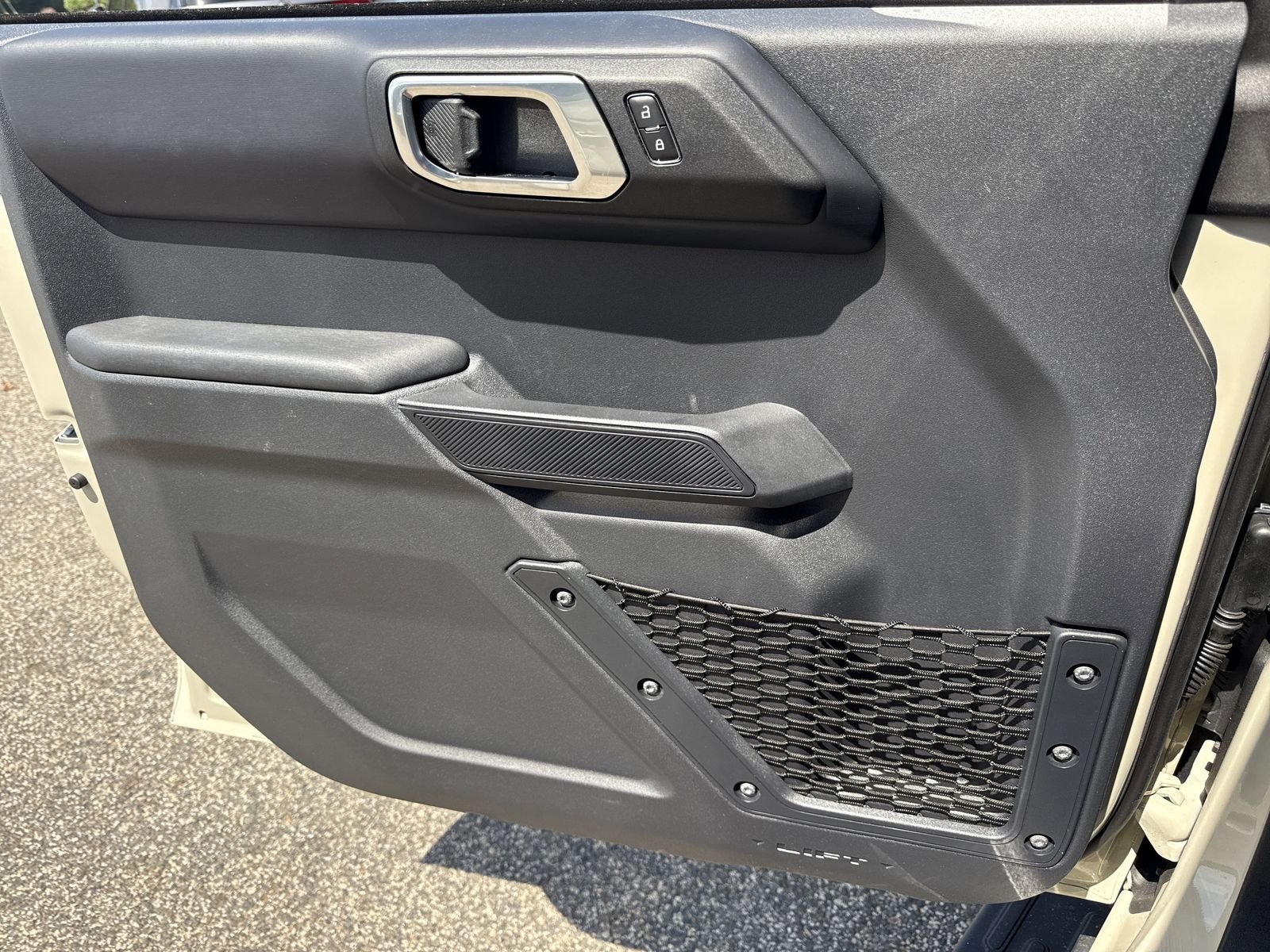 Used 2025 Beige Ford Outer Banks image 17