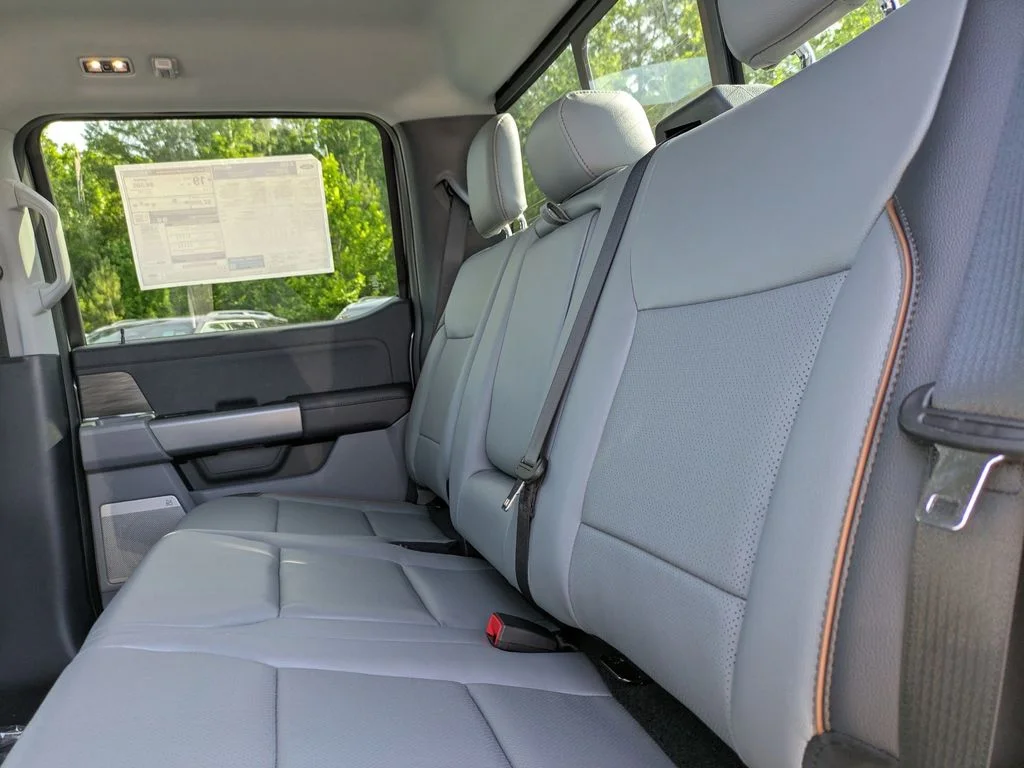 New 2026 Carbonized Gray Metallic Ford Lariat image 13