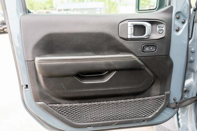 Used 2024 Gray Jeep Sahara 4xe image 16