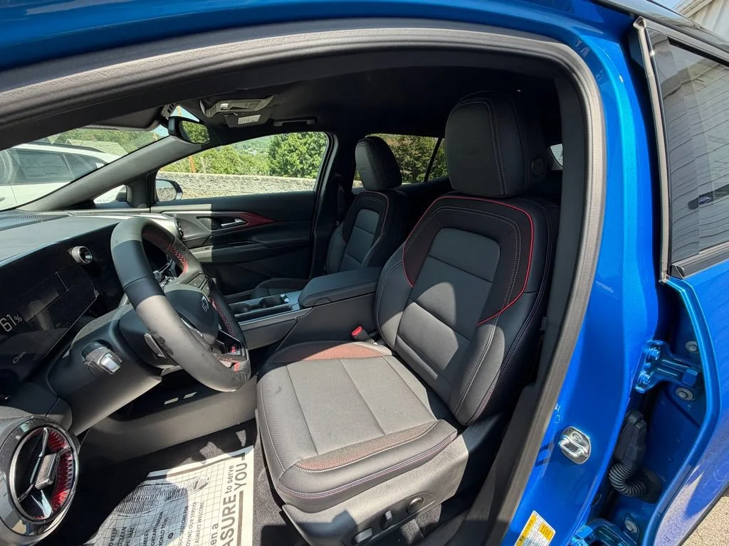 2026 Chevrolet Equinox EV RS - Photo 9