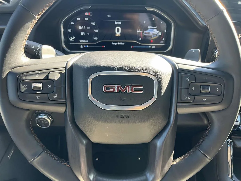 Used 2025 Sterling Metallic GMC AT4 image 19