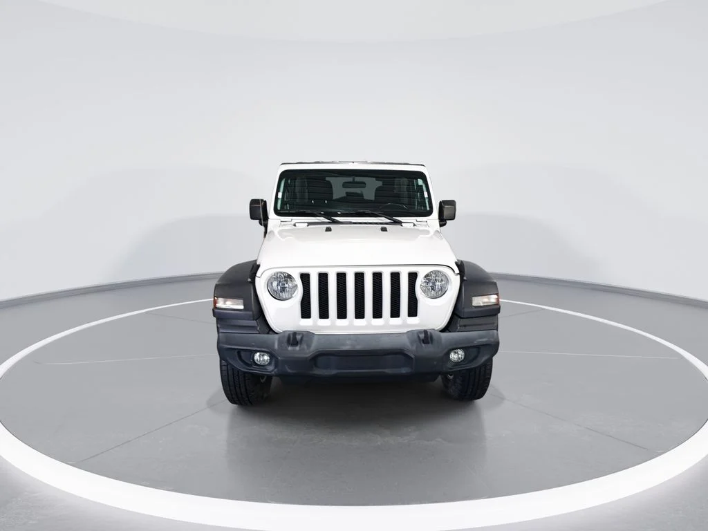 Used 2020 White Jeep Unlimited Sport S image 3